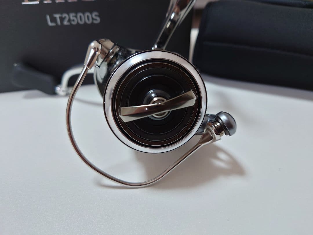 Daiwa EXISTイグジスト LT2500S