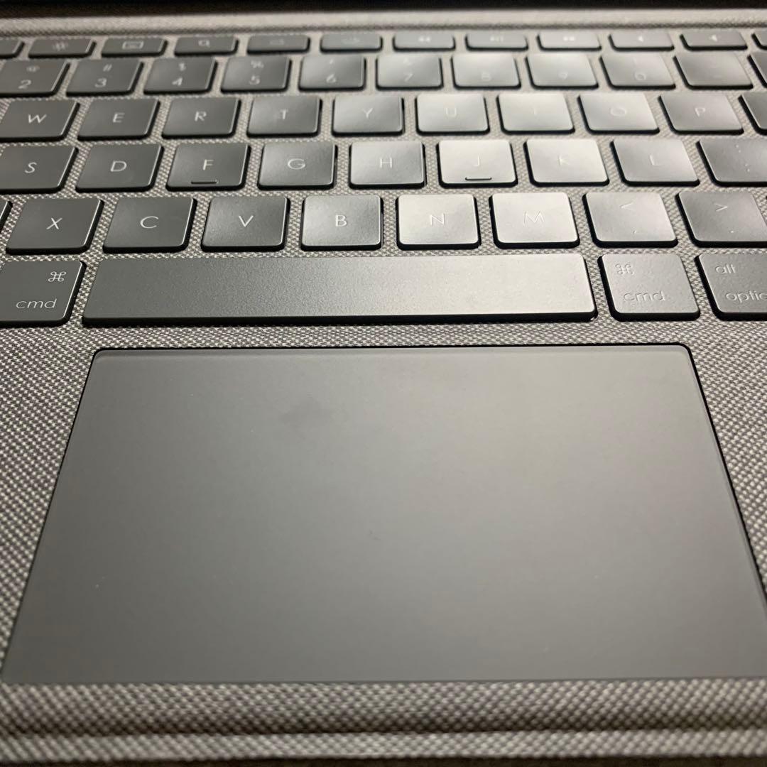 【ほぼ新品】ロジクールCombo Touch iK1057BKA