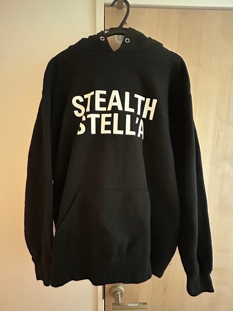 即完売品　stealth stell'a basic logo hoodie