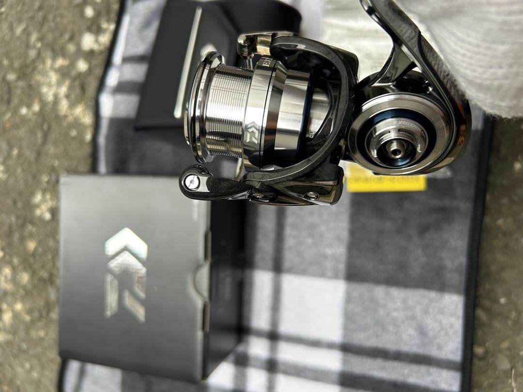 な*ぎ様 DAIWA 18イグジスト 18EXIST LT2500 スピニングリ