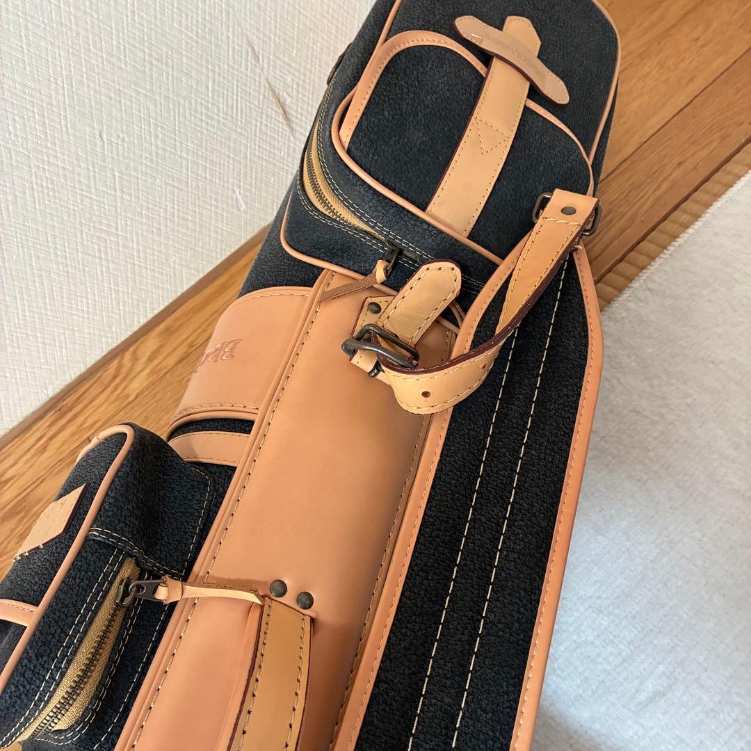 デッドストック貴重Black & White キャディバッグ 本革　7型