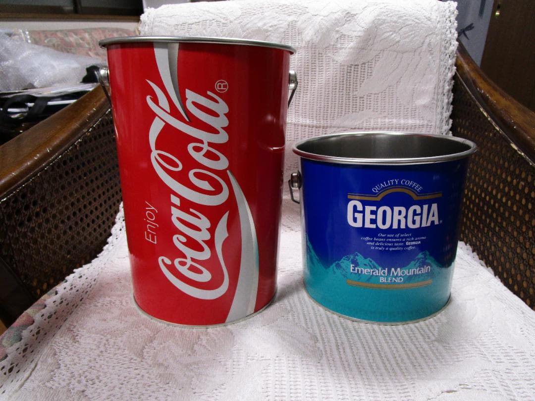 コカ・コーラ＆ジョージア　小物入れ缶　　昭和レトロ