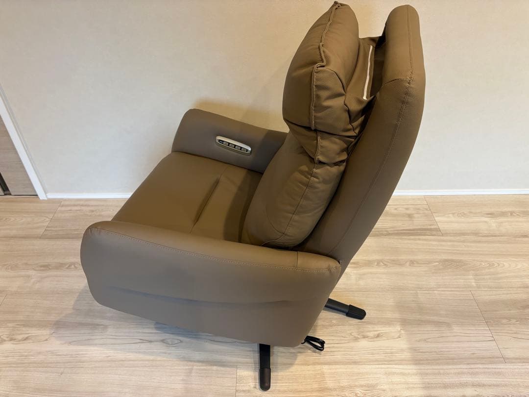 【新品未使用】ニトリ 電動リクライニングチェア LE01-3 4モーター モカ