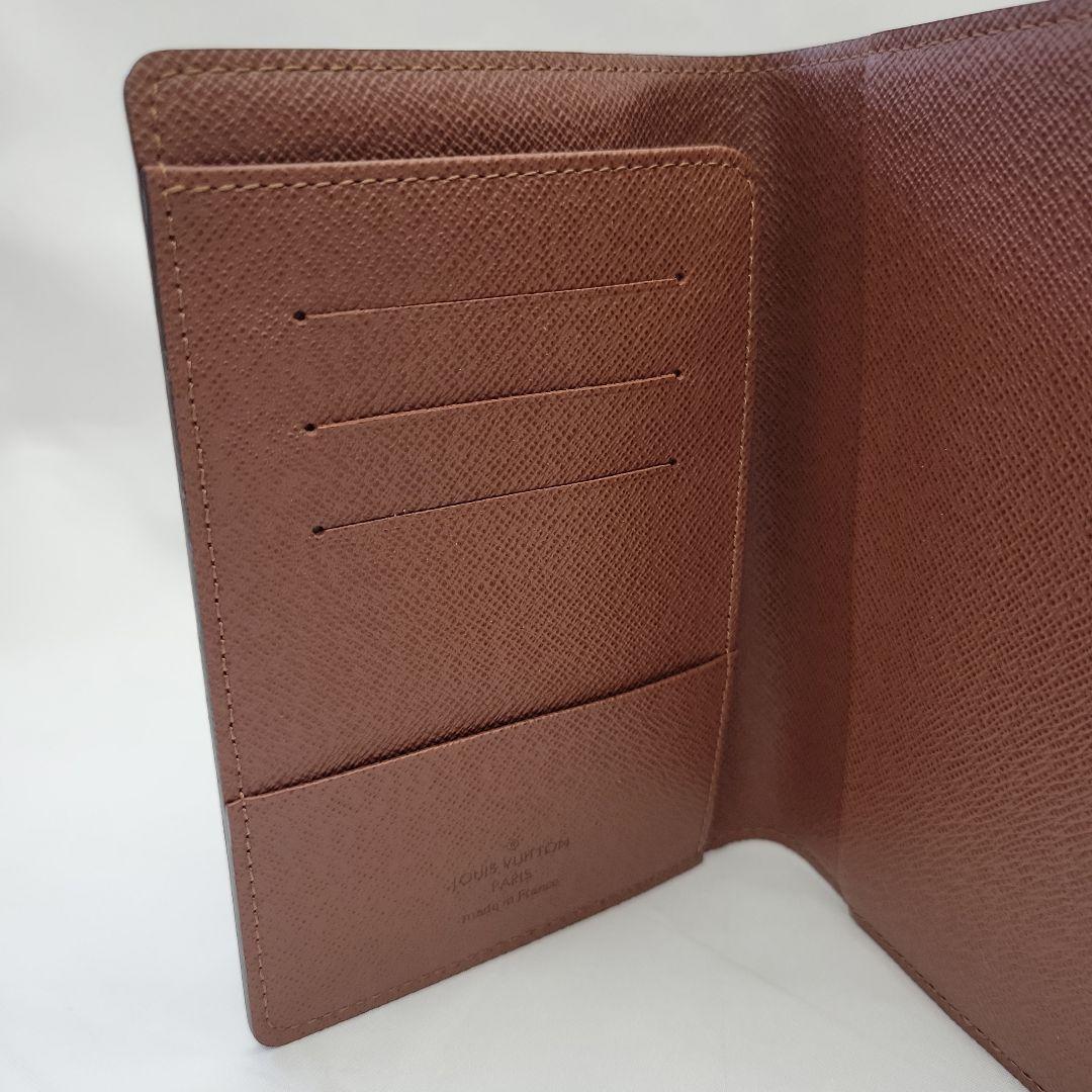 ルイヴィトン　モノグラム　パスポートケース　M60181