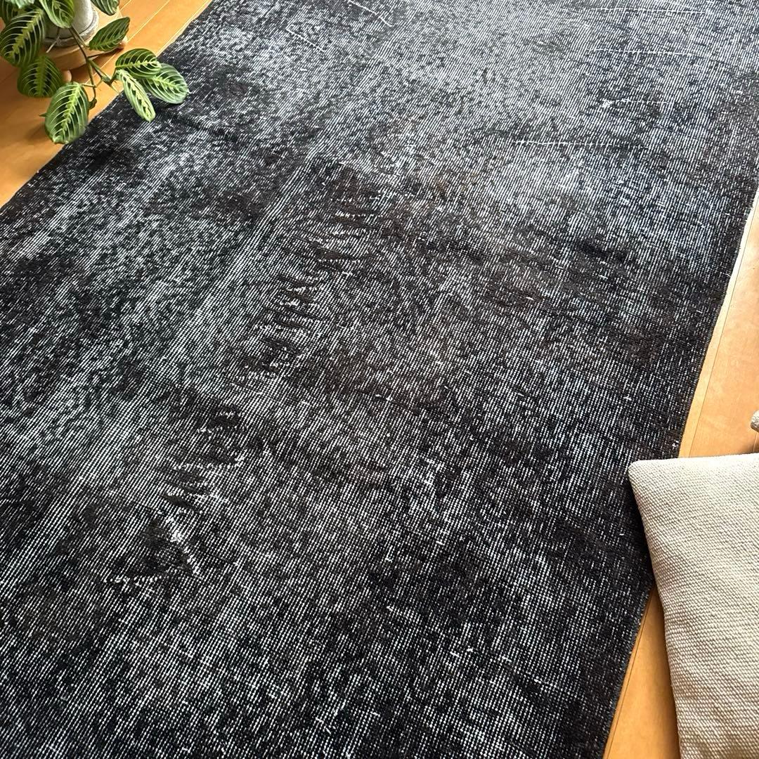 111-113×208 ブラックオーバーダイ　こげ茶　トルコヴィンテージラグ