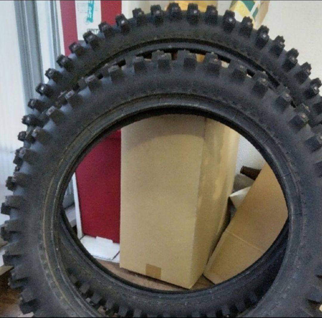 フルサイズオフロードバイク　スパイクタイヤ　年越し宗谷に最適