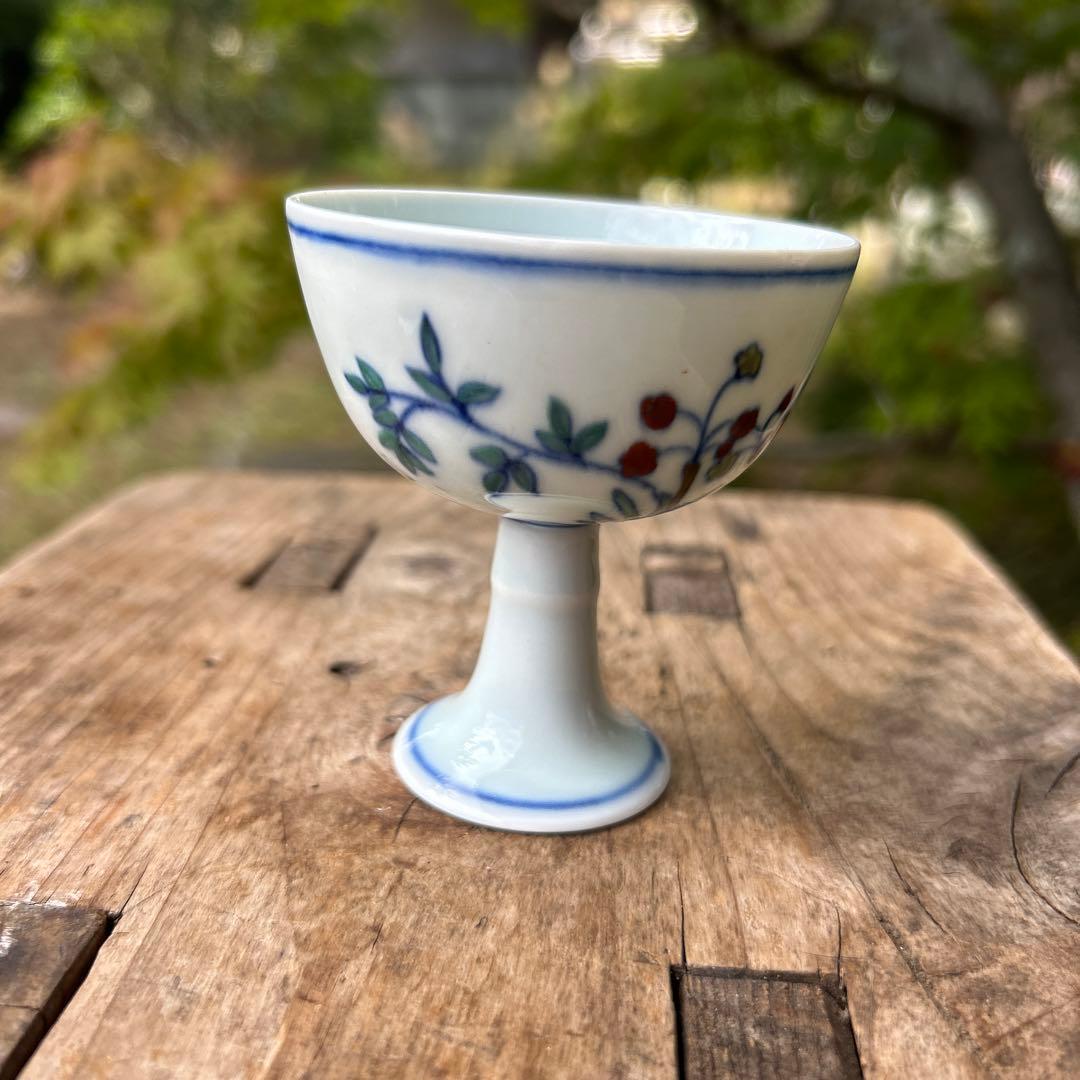 中国美術　大明萬暦年製　花飾湯冷まし ＆大明成化年製 台付盃 杯 2点