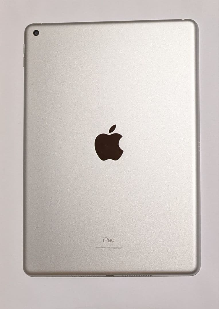 iPad 本体 第9世代 64GB Wi-Fiモデル　 シルバー