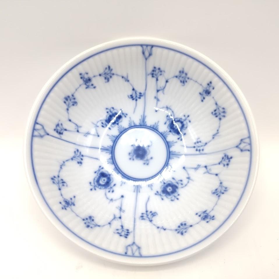 ★箱付★ ロイヤルコペンハーゲン ブルーフルーテッドプレイン ボール S