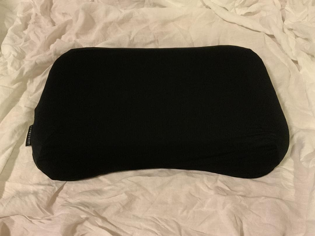 ヒツジのいらない枕 プレミアムブラックレーベル