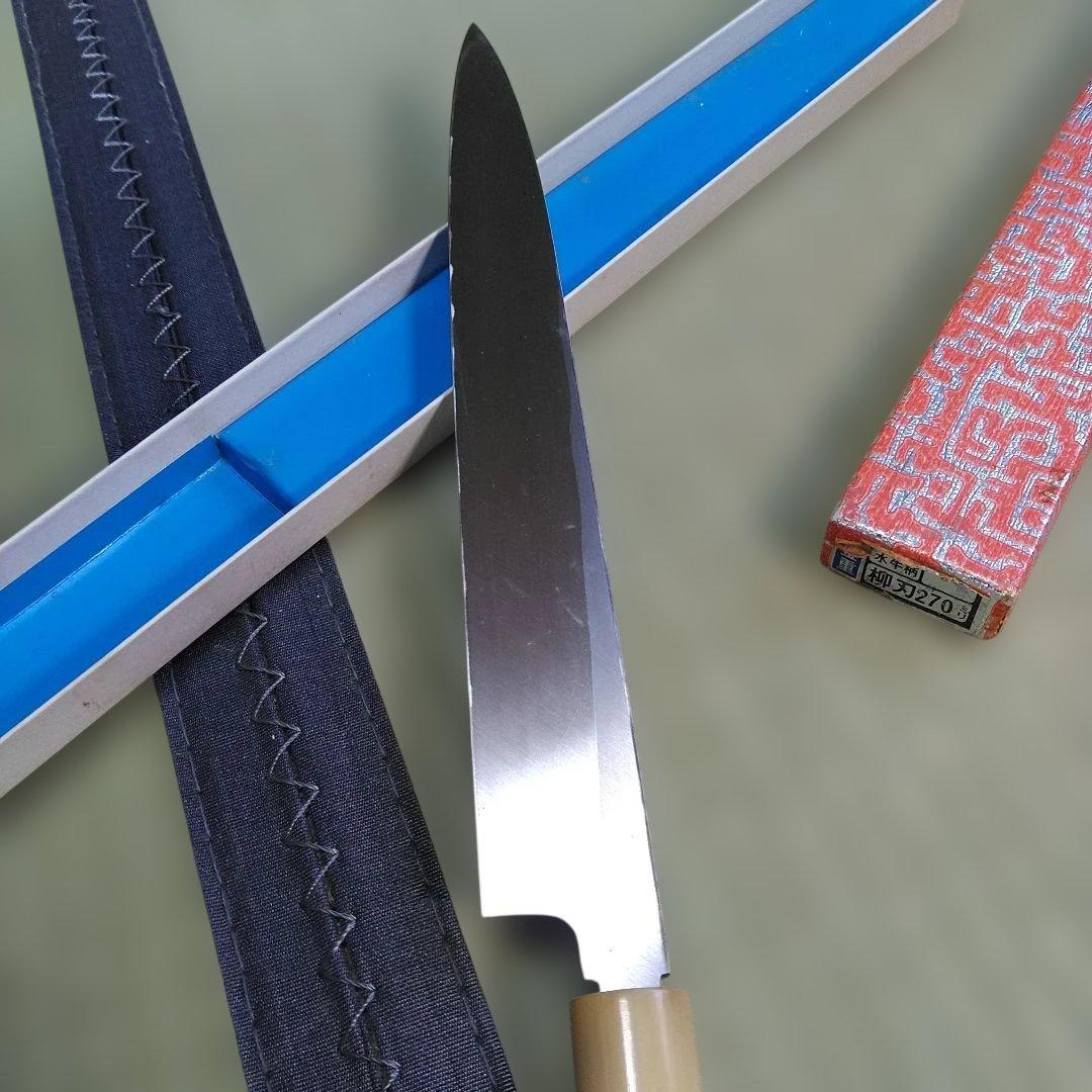 菊秀　本水牛柄　柳刃270ミリ