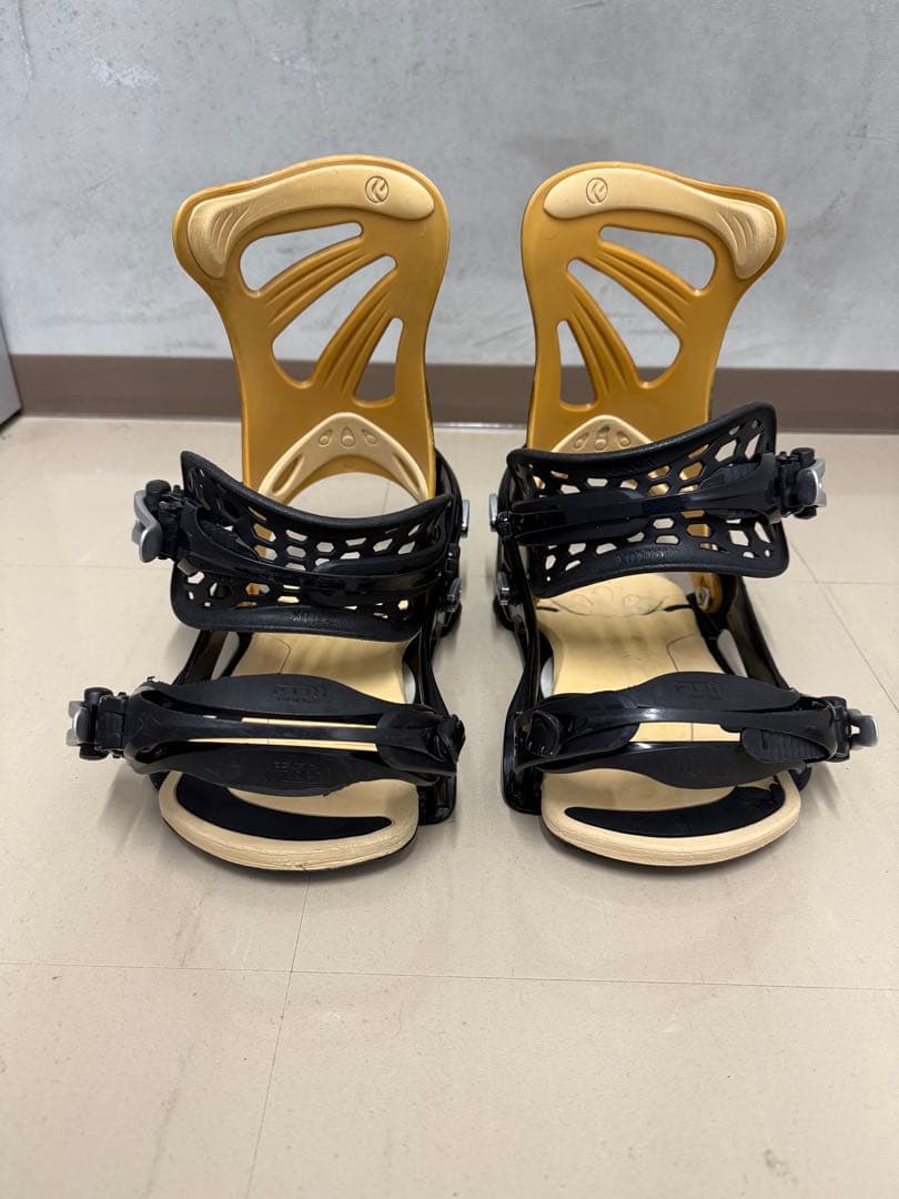 Flux ds ltd Gibson限定モデル　Mサイズ