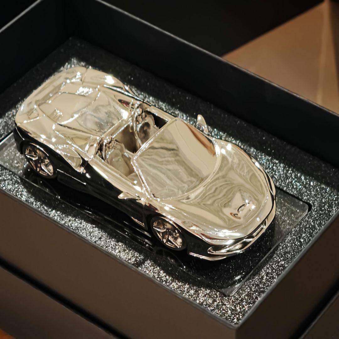 非売品 Ferrari F8Spider キーボックス　本物スペアキー付き