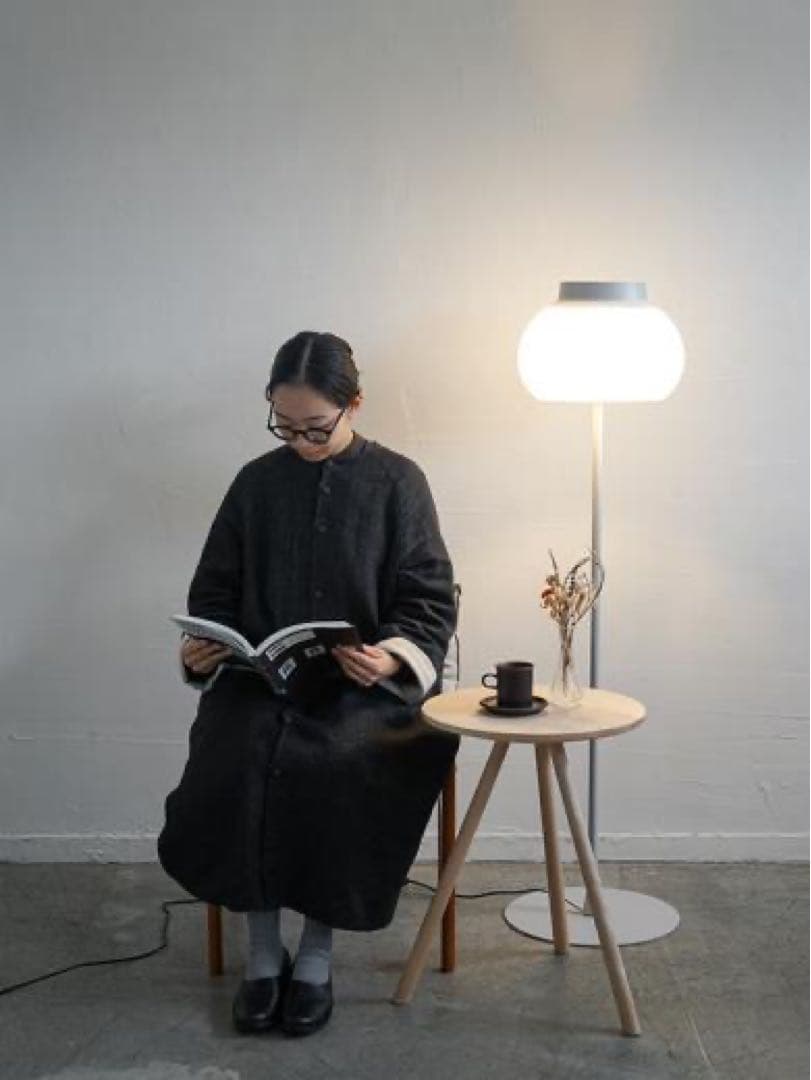 ホワイト フロアスタンド ランプ