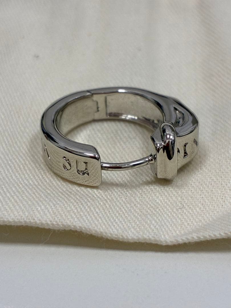 【美品】ヴィヴィアン　ウエストウッド　片耳ピアス