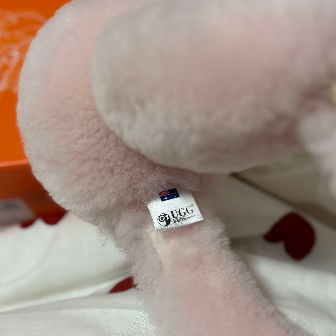 UGG オーストラリア シープスキン イヤーマフ ピンク