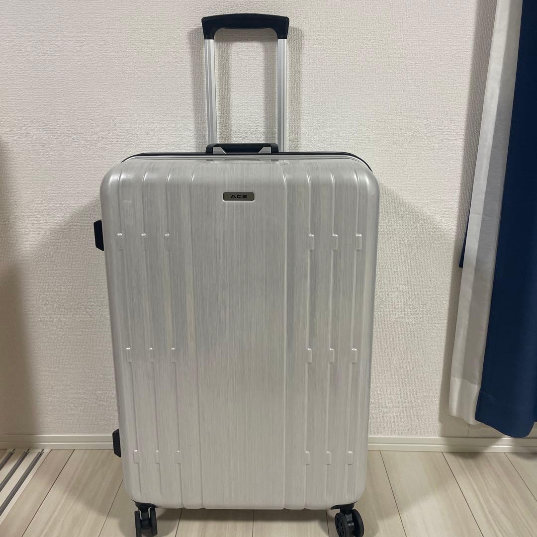 ACE　ボルケーノ　91リットル　4輪