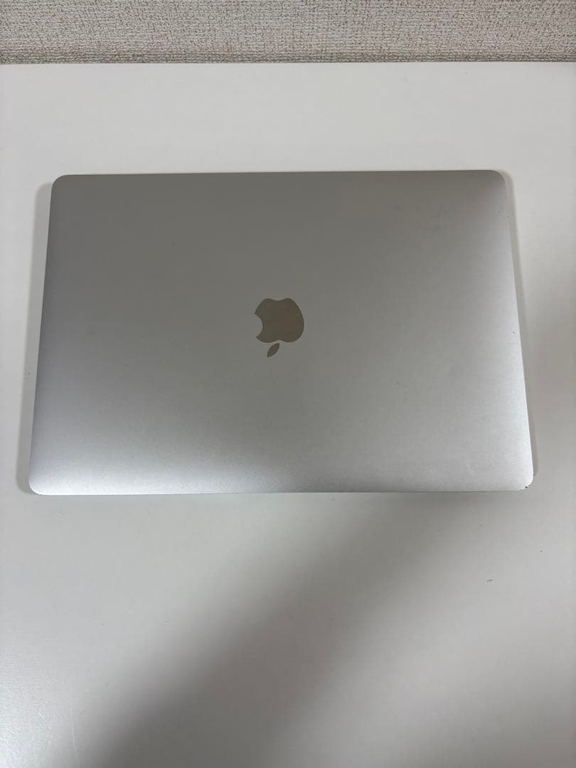 MacBook Air 8GB 13インチ（M1 2020）
