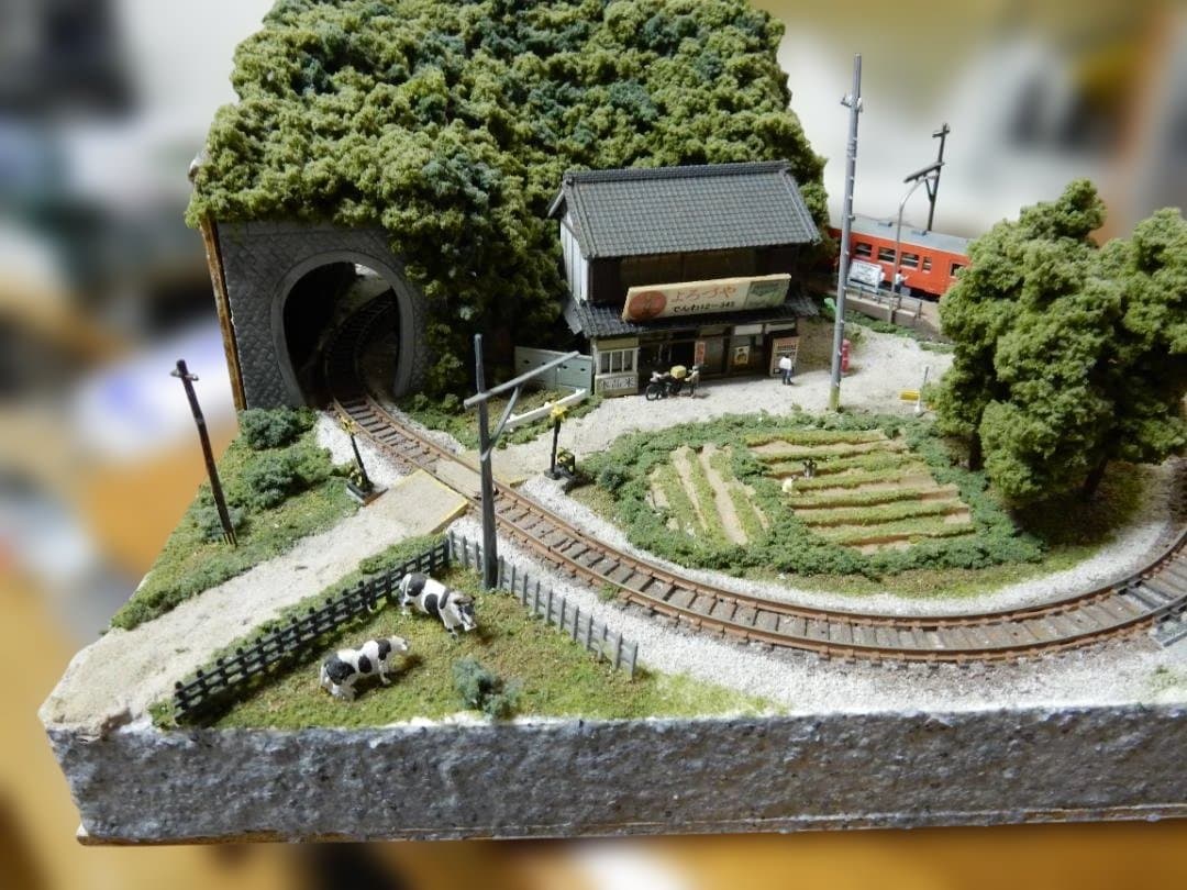 Nゲージミニジオラマ　田舎の駅前風景