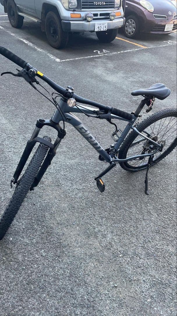 GIANT　TALON　Mサイズ タロン　浜松市引き取限定　MTB　ダート未使用