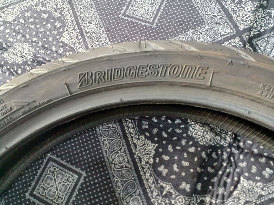 ブリジストンバトラックスA41 120/70R19新品！