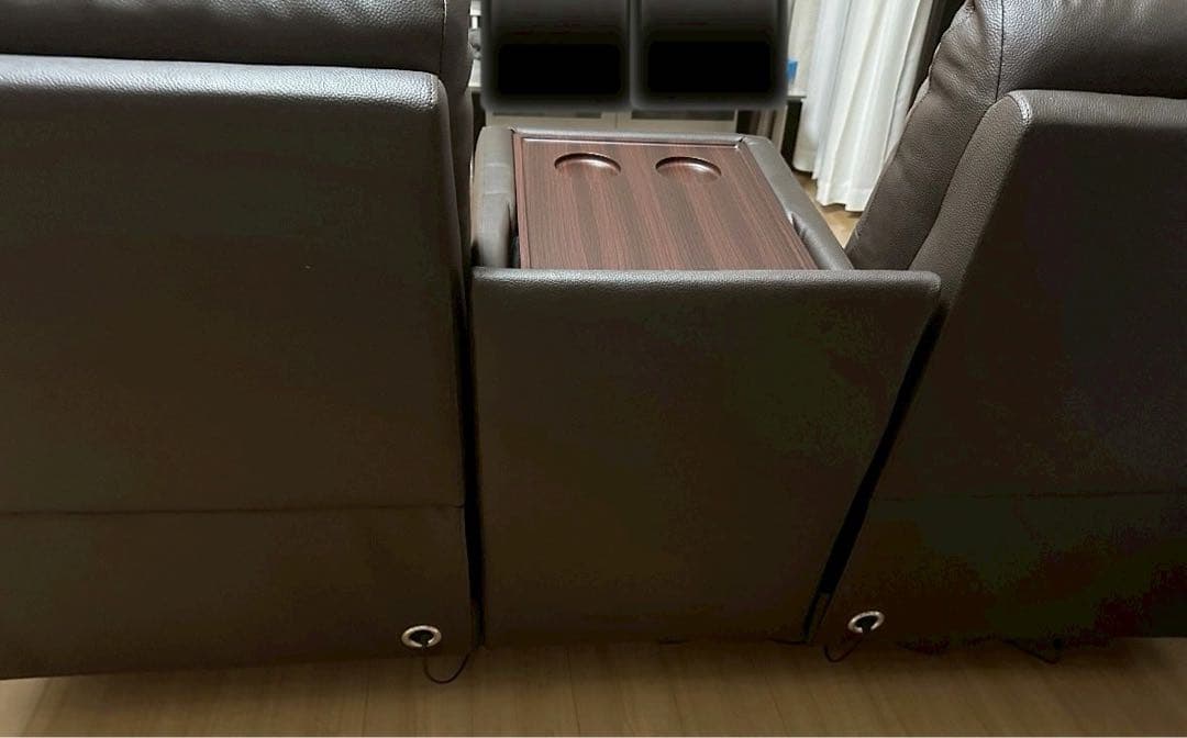 ヤマダオリジナル電動リクライニングソファ