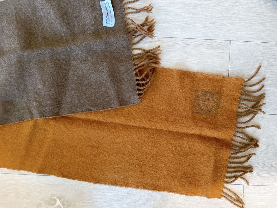 ロエベ マフラー　キャメル　ブラウン