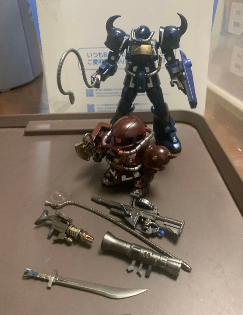 メガサイズ　1/48 ユニコーンガンダム、オマケHG グフとSDザク、ジャンク品