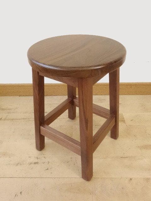 北海道手作り家具　ウォールナット材　スツールB