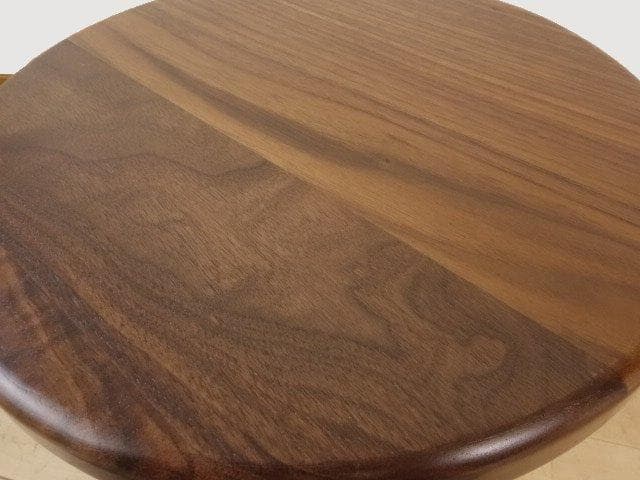北海道手作り家具　ウォールナット材　スツールB