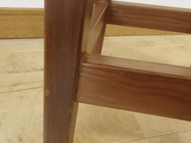 北海道手作り家具　ウォールナット材　スツールB