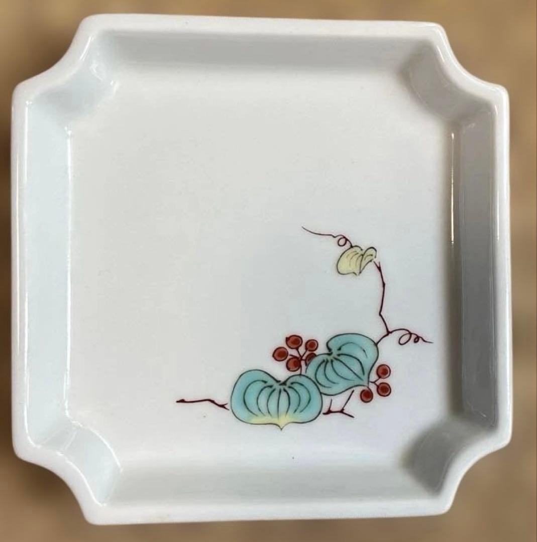 岩尾　對山窯　有田焼　万葉草花