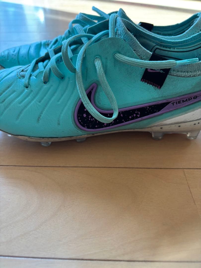 NIKEティエンポ26.5㎝