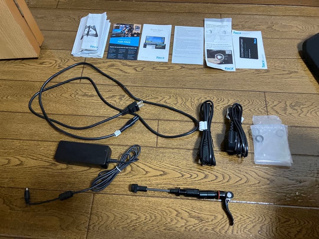 Tacx NEO 2 Smart スマートトレーナー　傷　汚れあり