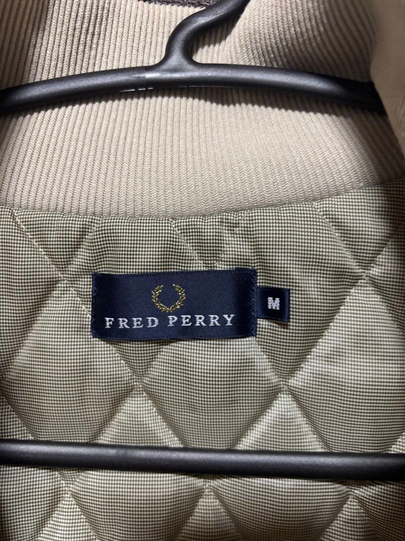 【美品】FRED PERRY 中綿ジャケット Mサイズ 値下げ可能