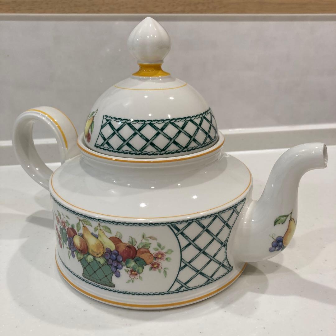 ビレロイ&ボッホ　バスケット　ティーポット