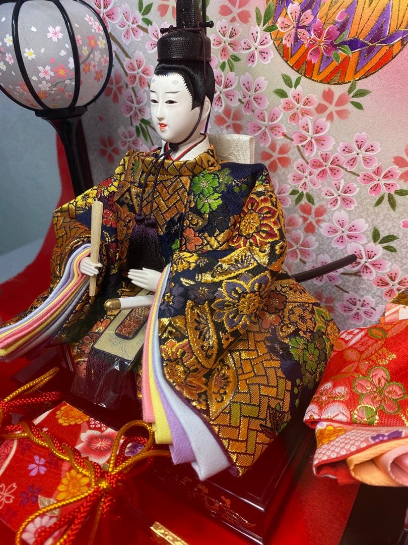 雛人形オルゴール付ガラスケース入り親王飾り・間口約５８×奥行約２９×高さ約３９㎝