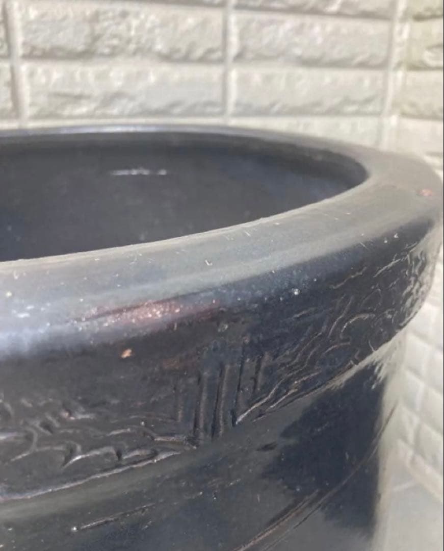 未使用長期保管　ツボ　睡蓮鉢　観葉植物鉢 メダカ用にも