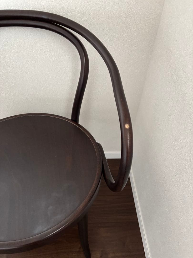 TON 209 アームチェア THONET コルビジェ