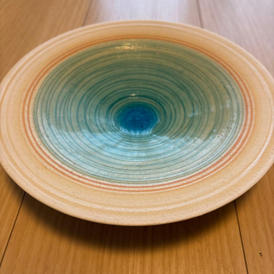 作家物　湖の青を美しく表現。陶器。2皿。
