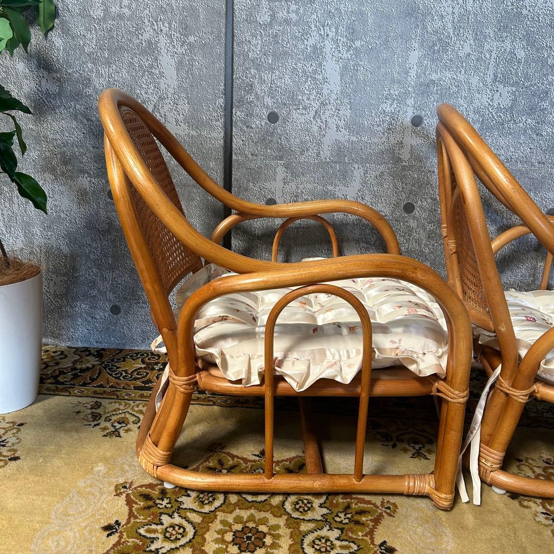 ꧁籐家具꧂クッション付ラタン座椅子 昭和レトロ メッシュバック いす イス 椅子