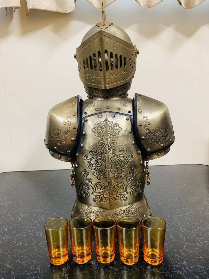 NIKKA ニッカ ニッカウヰスキー 空き瓶 西洋騎士甲冑ボトルケ