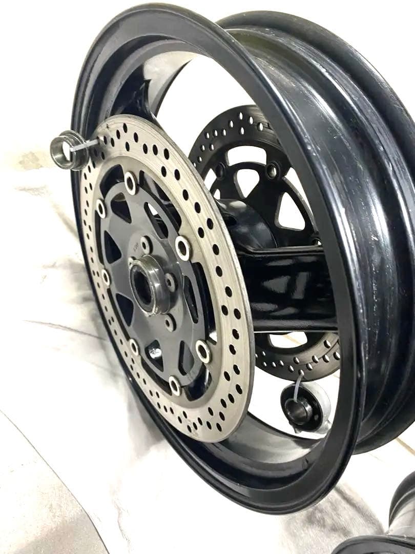 バイクホイール ブラック ディスクブレーキ付きzrx1200r