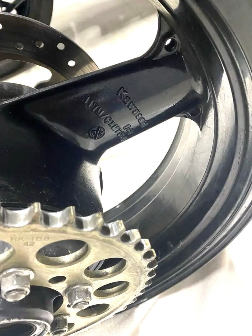 バイクホイール ブラック ディスクブレーキ付きzrx1200r