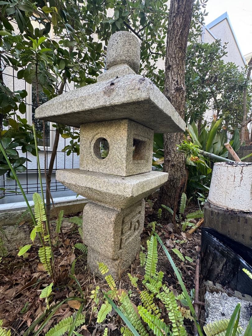 灯篭　石材　ガーデン庭　和風　庭園　最終赤字大処分品！！