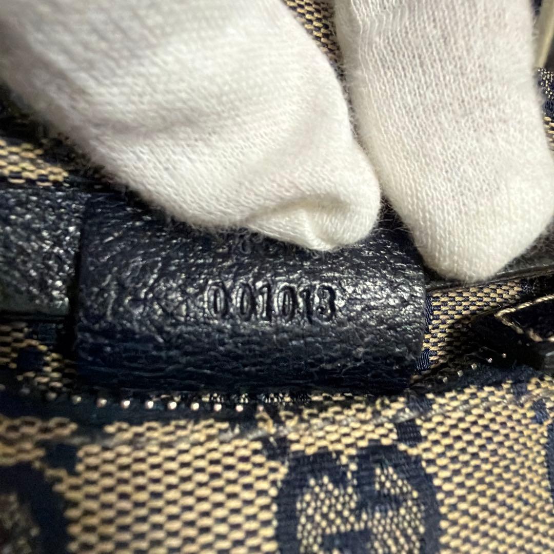 D*4様 GUCCI 28566 バッグ ベージュ/ネイビー 保存袋付き