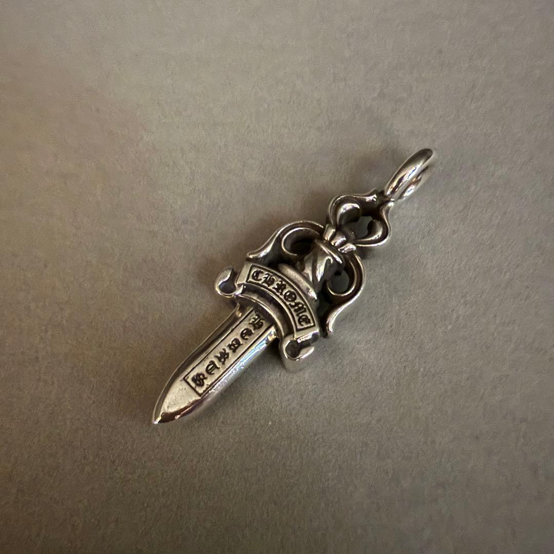 アクセサリー CHROME HEARTS Double Dagger Necklace