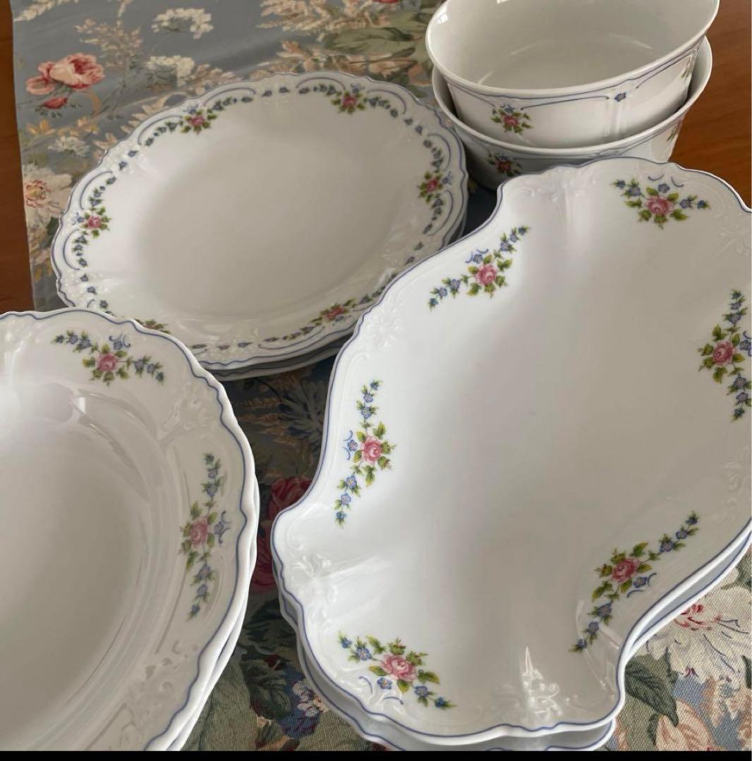 フッチェンロイター　12点　イザベル　カップ　プレート　スープ　サラダ　皿