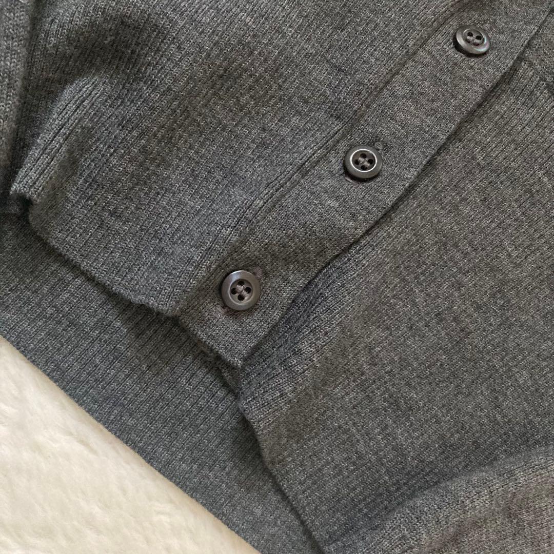 プラダ　刺繍　ニット　カーディガン