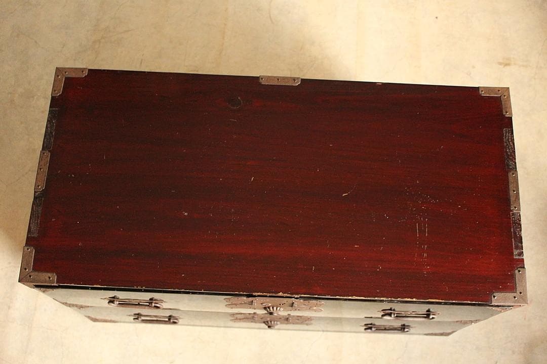 綺麗な時代庄内箪笥　抽斗2段